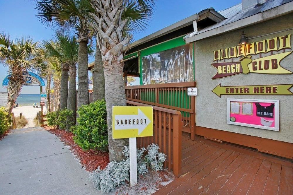 Ramada By Wyndham Panama City Beach / Beachfront Exteriör bild